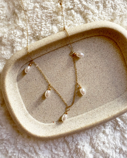 Oval Pearl Necklace