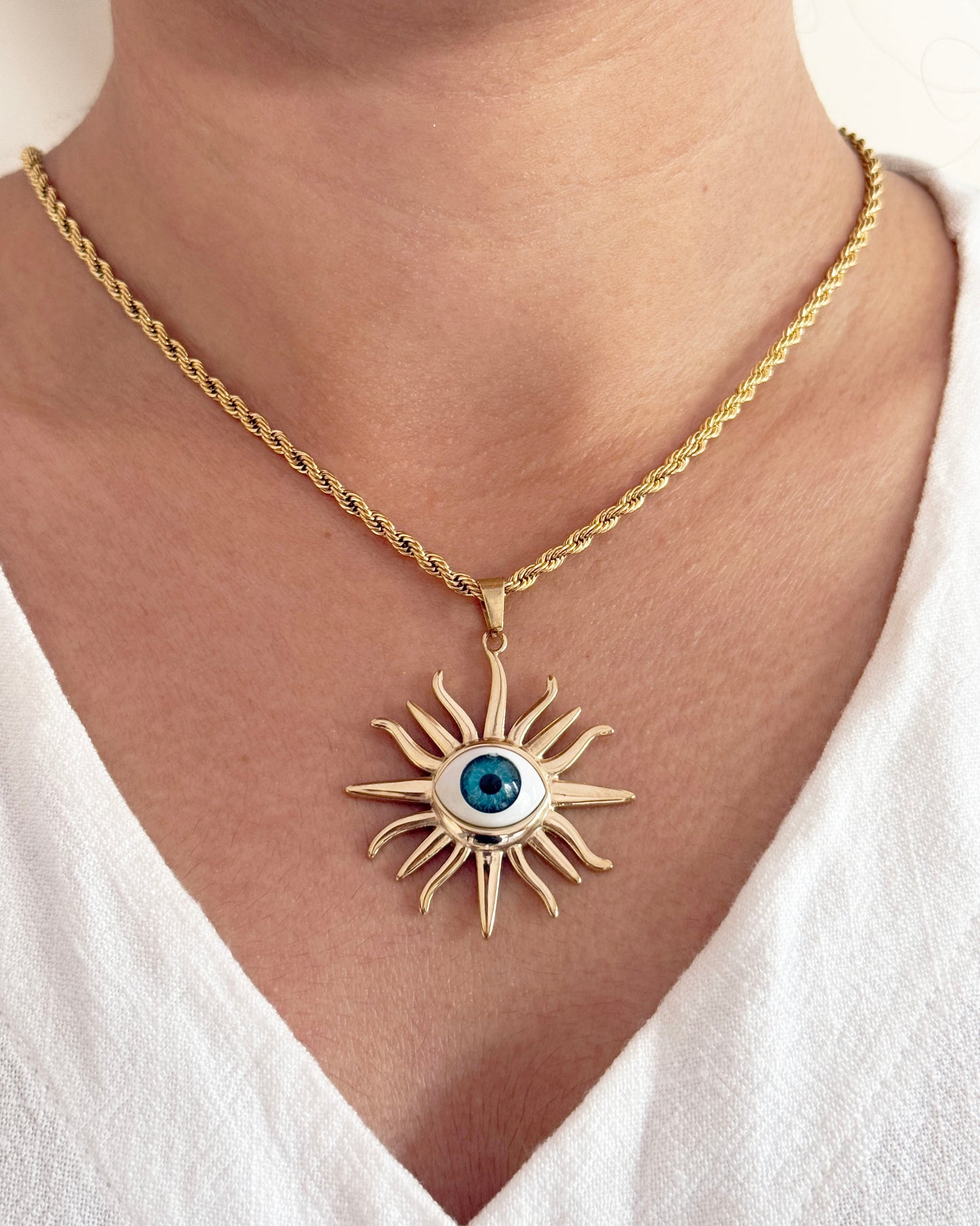 Laminado Evil Eye Necklace