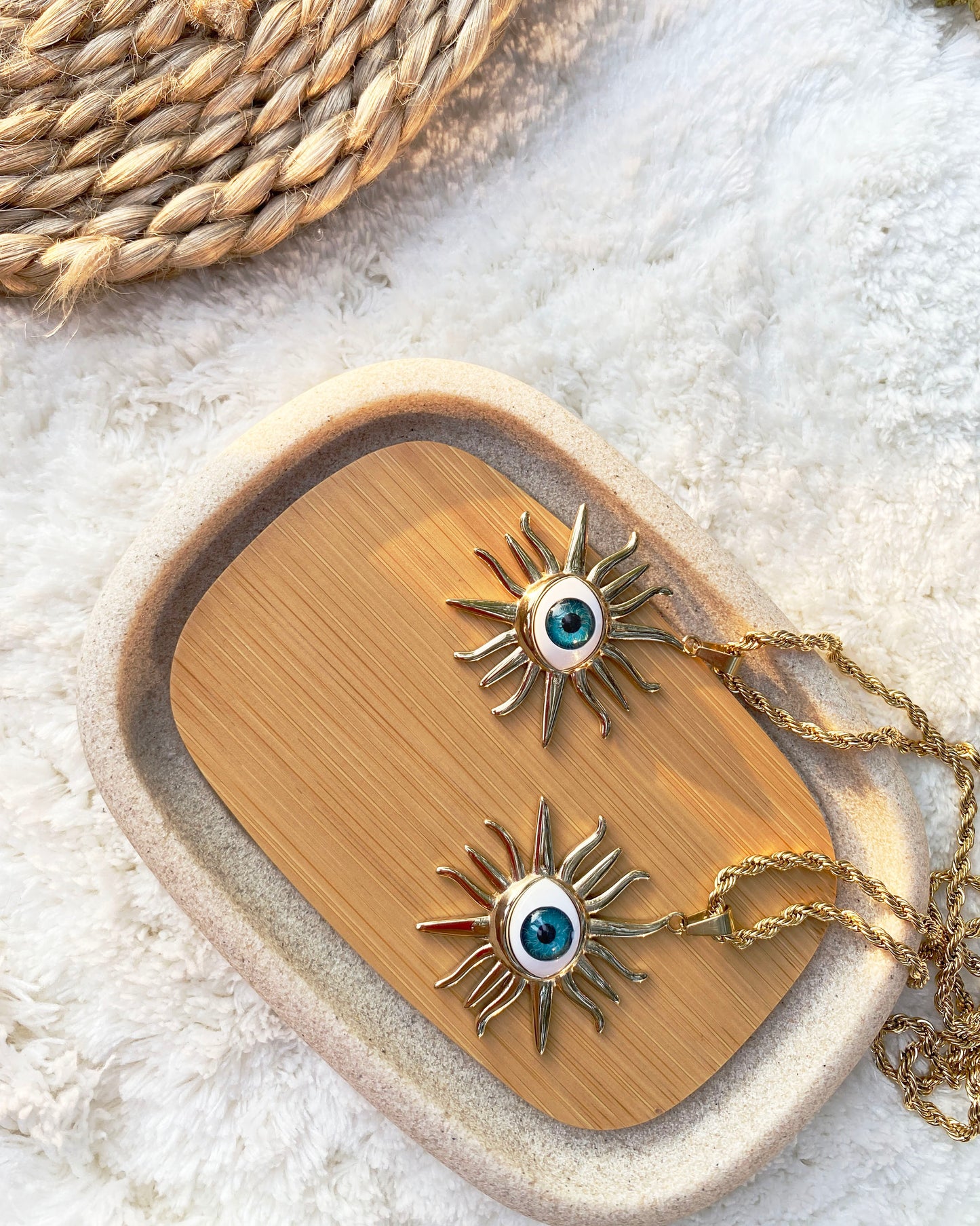 Laminado Evil Eye Necklace