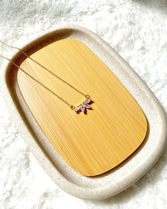 Shining Flower Petal Pendant Necklace