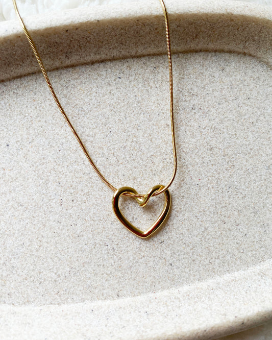 Hollow Love Necklace